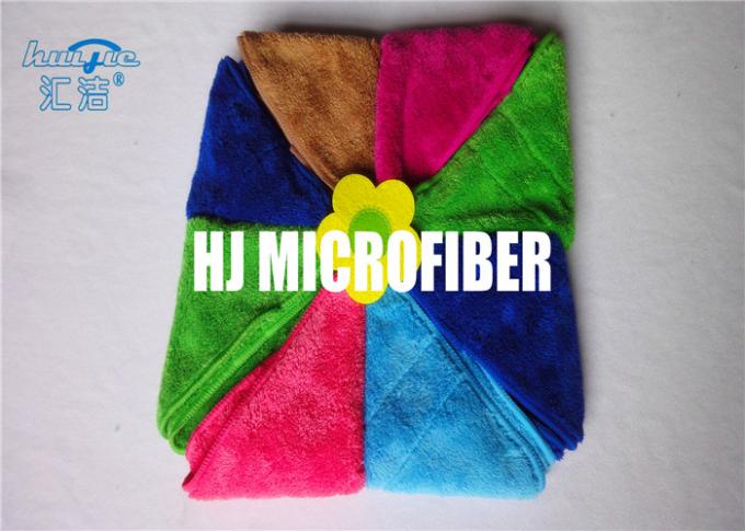 Τετραγωνικό γυαλίζοντας ύφασμα Microfiber λουτρών πετσετών 310gsm Microfiber καθαρίζοντας