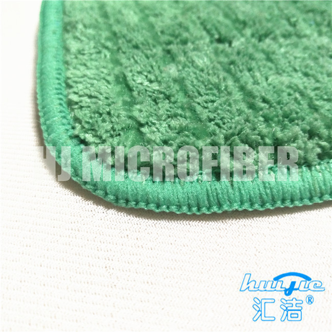 Πράσινο ύφασμα δεράτων κοραλλιών Microfiber χρώματος με τα πράσινα νάυλον σκληρά Mop ξαναγεμισμάτων καλωδίων επίπεδα για τον εγχώριο καθαρισμό